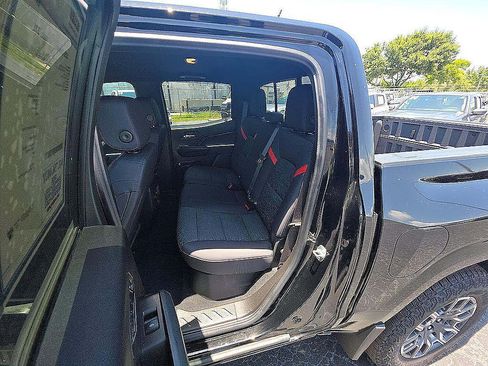 Certified 2025 Chevrolet Colorado Z71 AWD/4WD image 26
