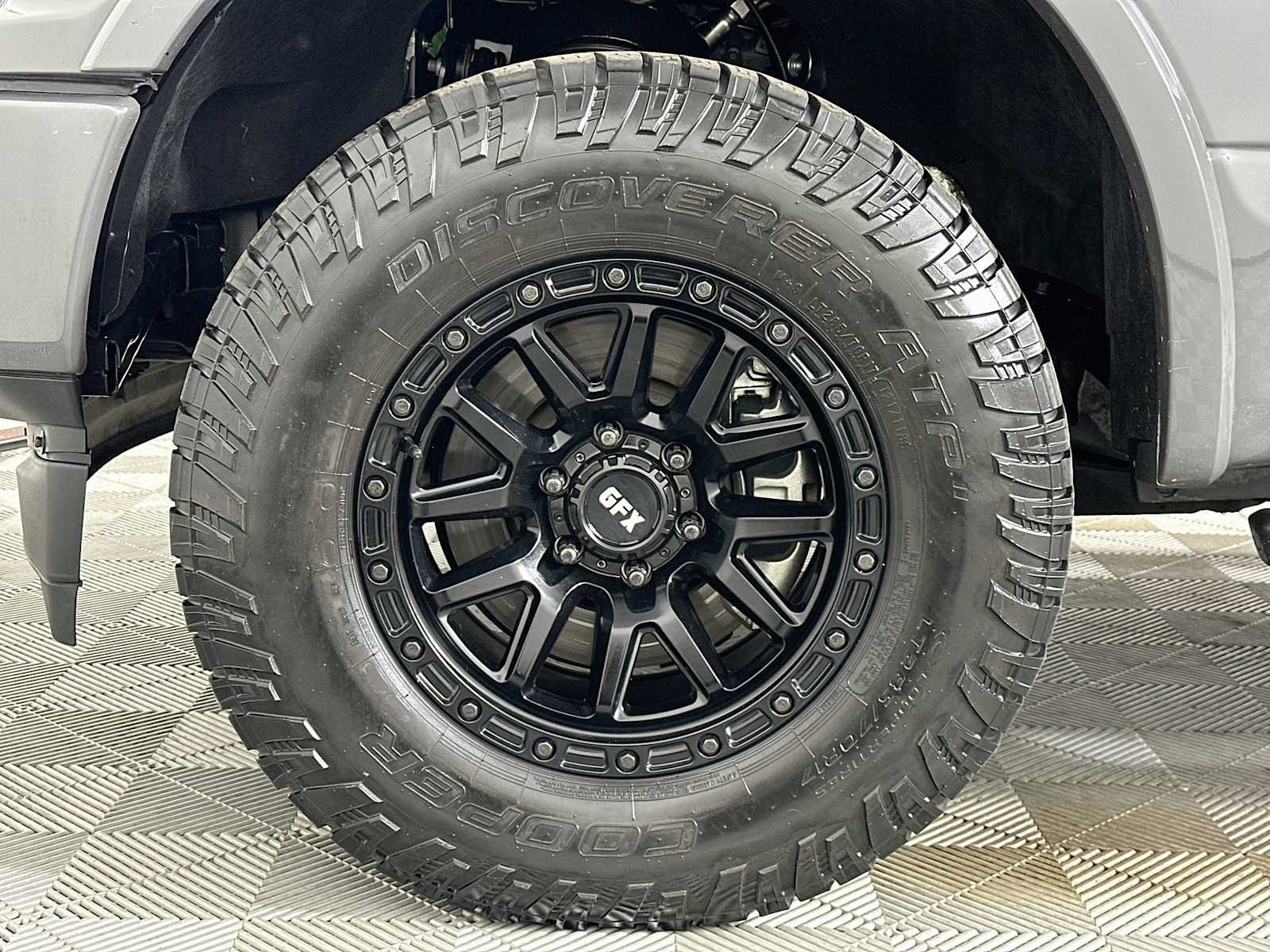 Used 2020 Ford F150 XLT w/ Equipment Group 302A Luxury RWD image 29