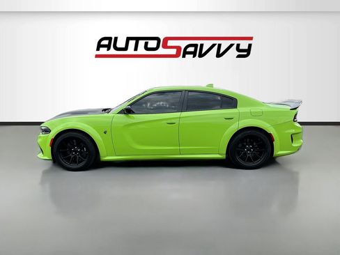 Used 2023 Dodge Charger Scat Pack RWD image 4