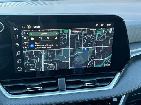 Used 2025 Chevrolet Equinox LT image 20