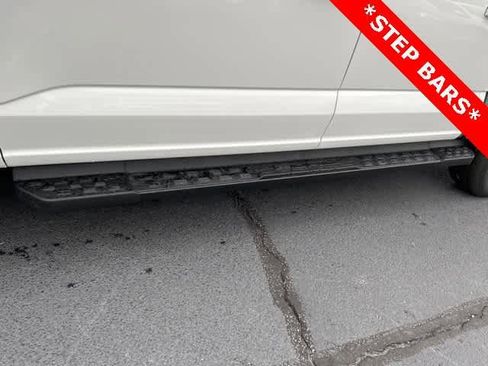 New 2023 Ford F150 Lightning Platinum image 33