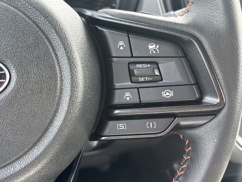 Certified 2024 Subaru Crosstrek 2.5i Limited w/ Crosstrek Mirror Package image 26