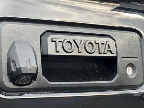 Used 2022 Toyota Tacoma SR image 25