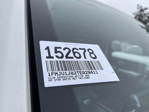 New 2026 Ford Expedition Active image 27