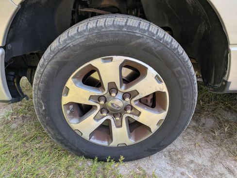 Used 2013 Ford F150 STX w/ Mid Equipment Group image 10