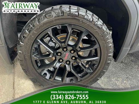 Used 2023 GMC Sierra 1500 Denali AWD/4WD image 37