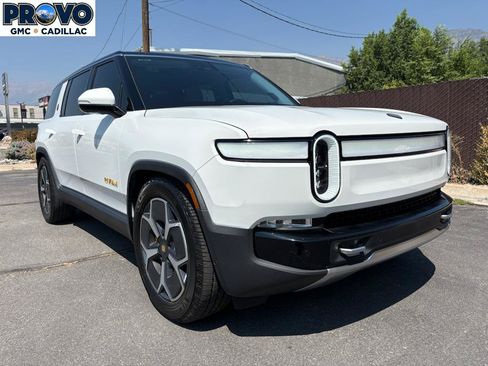 Used 2023 Rivian R1S Adventure AWD/4WD image 1