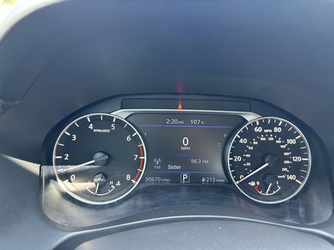 Used 2021 Nissan Altima 2.5 SV FWD image 18