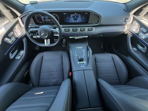 New 2026 Mercedes-Benz GLS 450 4MATIC image 13