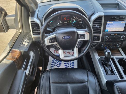 Certified 2019 Ford F150 Lariat w/ Trailer Tow Package image 15