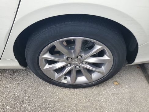 Used 2023 Acura TLX FWD image 6