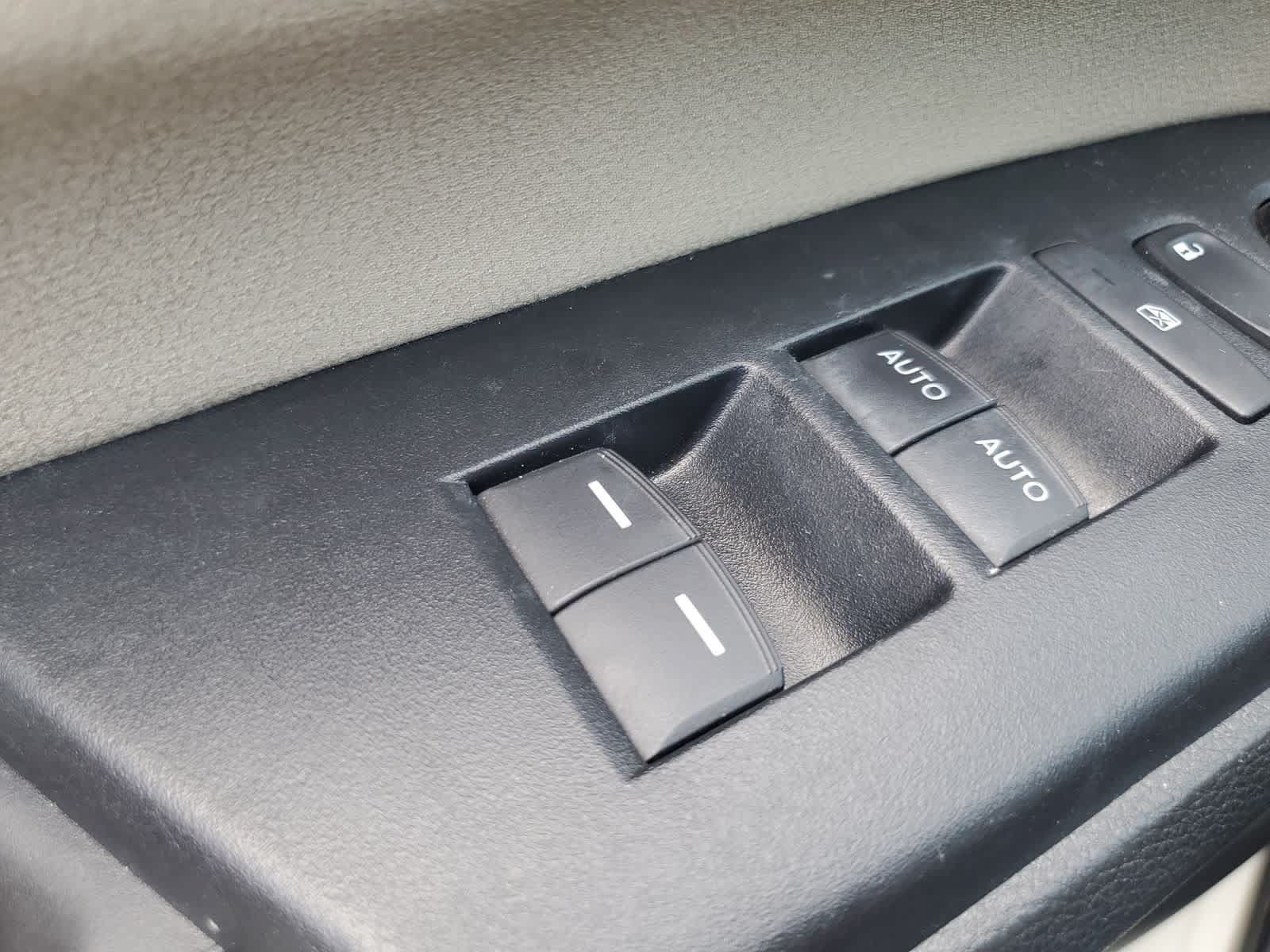 Used 2017 Honda CR-V EX image 24