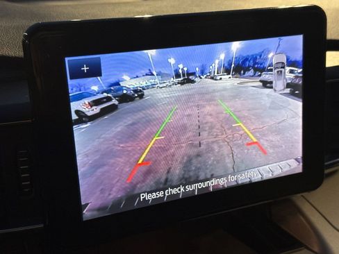 Used 2023 Ford Explorer XLT w/ Equipment Group 202A image 30