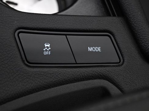 Certified 2023 Cadillac XT6 Luxury AWD/4WD image 33