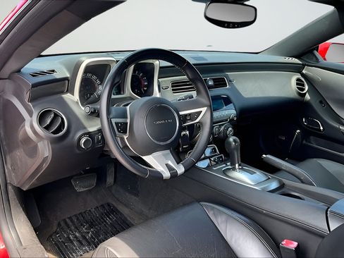 Used 2010 Chevrolet Camaro SS w/ RS Package RWD image 13