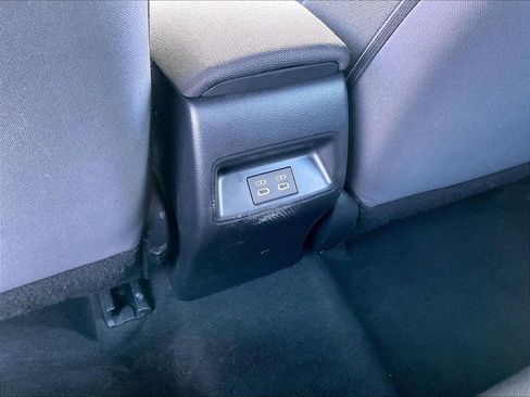 Used 2023 Toyota Corolla LE image 25