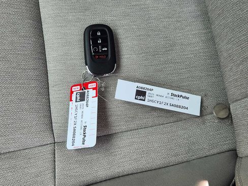 Used 2025 Honda Accord LX image 33