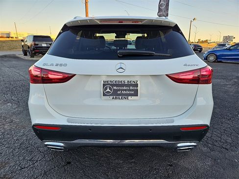 Certified 2025 Mercedes-Benz GLA 250 4MATIC image 6