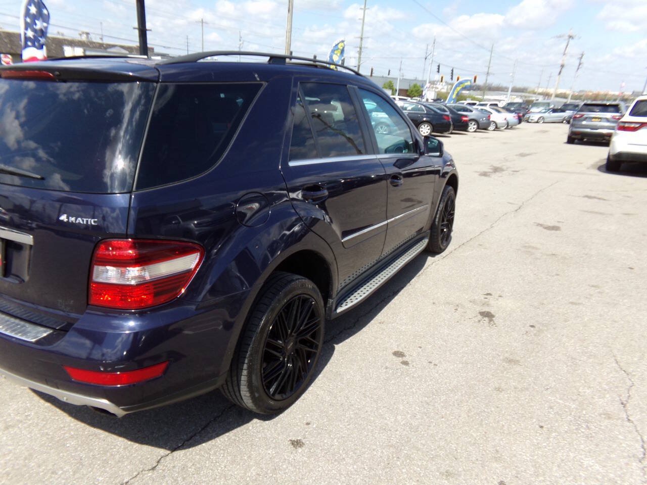 Used 2011 Mercedes-Benz ML 350 4MATIC image 38