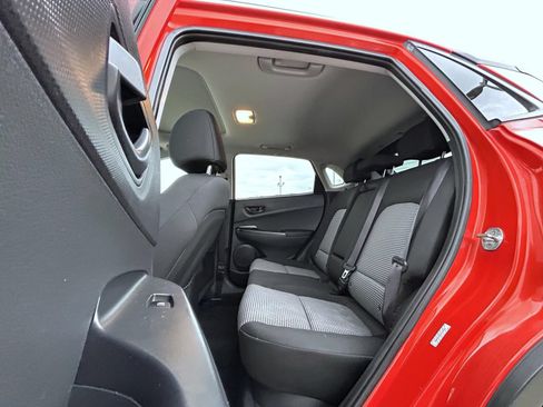 Used 2020 Hyundai Kona SEL Plus AWD/4WD image 19