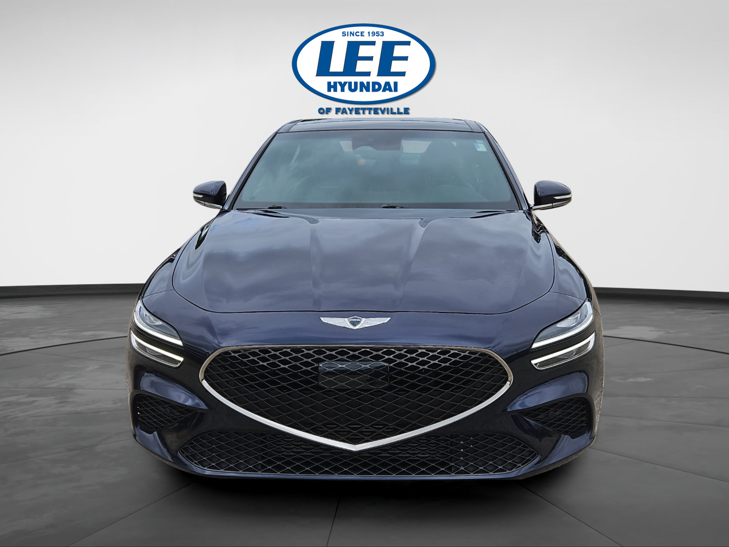 Used 2023 Genesis G70 2.0T w/ Sport Prestige Package RWD image 8