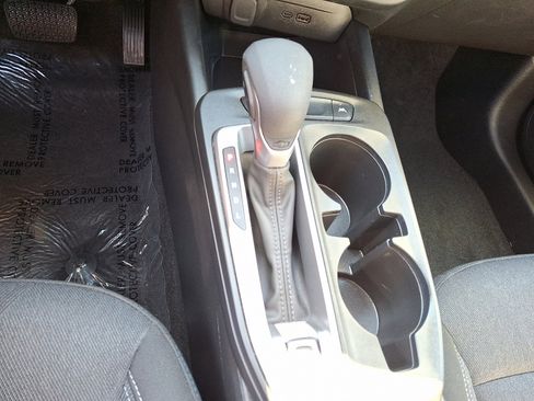 Used 2025 Chevrolet Trax LS image 15