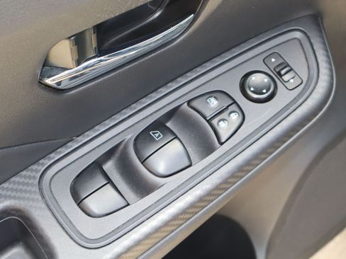 Used 2024 Nissan Versa SV FWD image 19