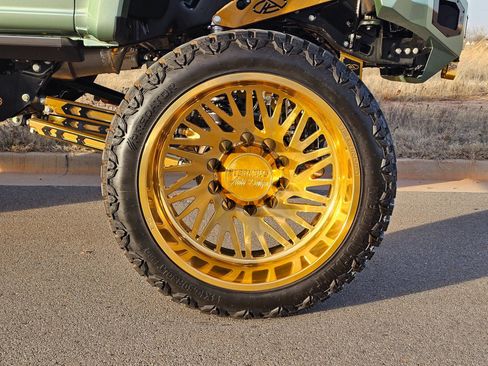 Used 2024 Ford F450 Platinum image 19