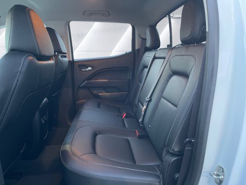 Used 2022 Chevrolet Colorado ZR2 image 14