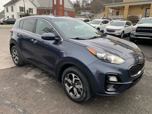 Used 2020 Kia Sportage LX image 6