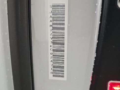 Used 2019 Bentley Bentayga image 10