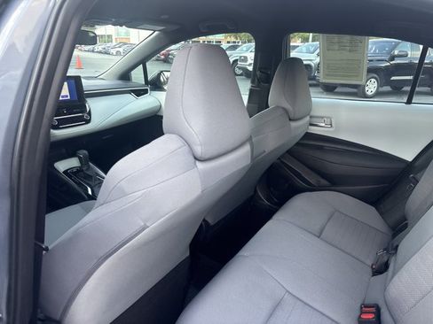 Certified 2025 Toyota Corolla SE FWD image 23