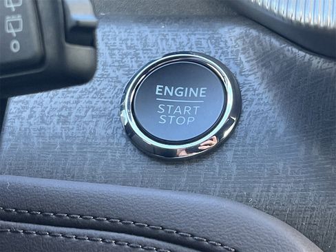 New 2026 Ford Explorer Platinum image 5