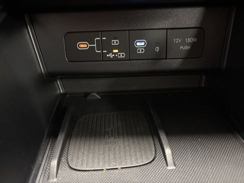 Used 2025 Hyundai Sonata SEL FWD image 19