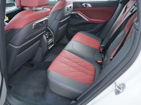 New 2026 BMW X6 xDrive40i AWD/4WD image 19