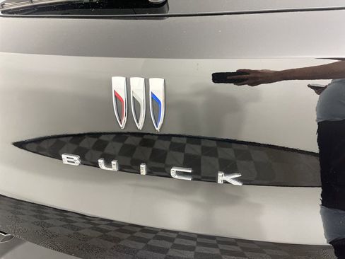 Certified 2025 Buick Encore GX Preferred image 3