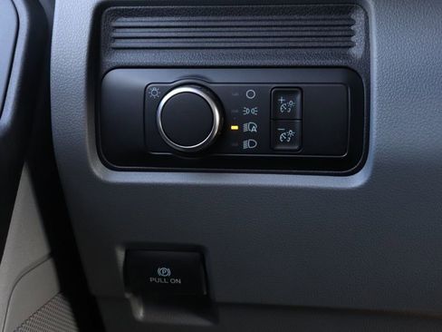 New 2026 Ford F550 4x4 Regular Cab Super Duty image 31