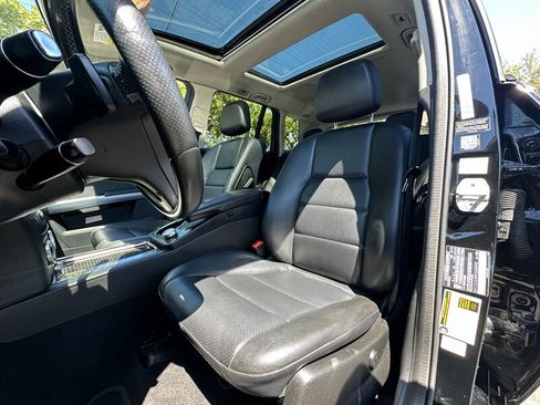 Used 2015 Mercedes-Benz GLK 350 2WD image 12
