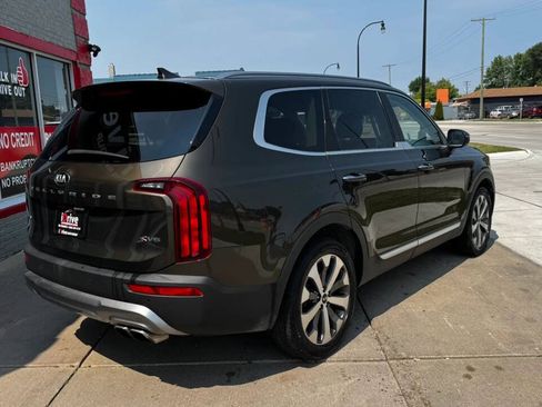 Used 2020 Kia Telluride S AWD/4WD image 4