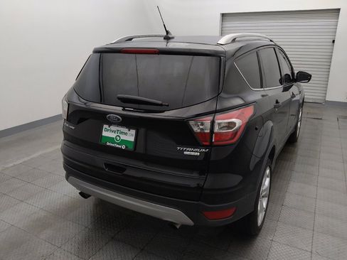 Used 2018 Ford Escape Titanium FWD image 7