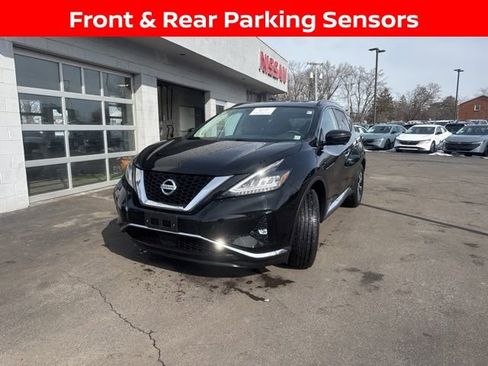 Used 2019 Nissan Murano SV w/ Premium Package image 5