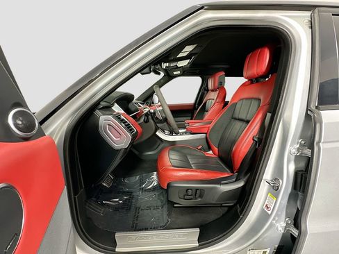 Used 2019 Land Rover Range Rover Sport HST AWD/4WD image 5