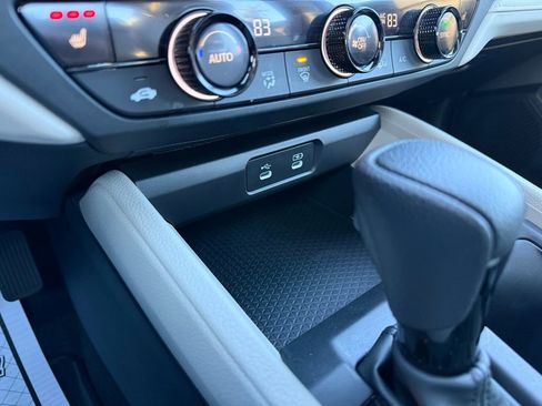 Used 2024 Honda Accord EX image 29