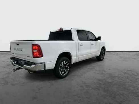 Used 2025 RAM 1500 Laramie AWD/4WD image 4