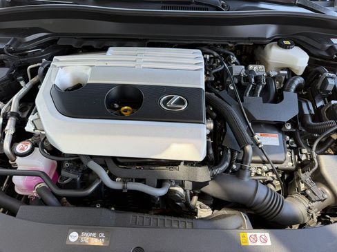 Used 2024 Lexus UX 250h FWD w/ Premium Package image 44