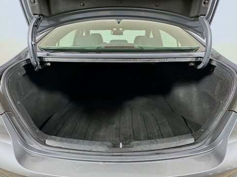 Used 2018 Hyundai Elantra Sport FWD image 29
