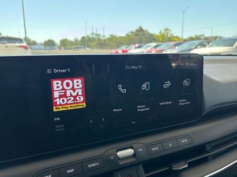 Used 2025 Kia K4 FWD image 22