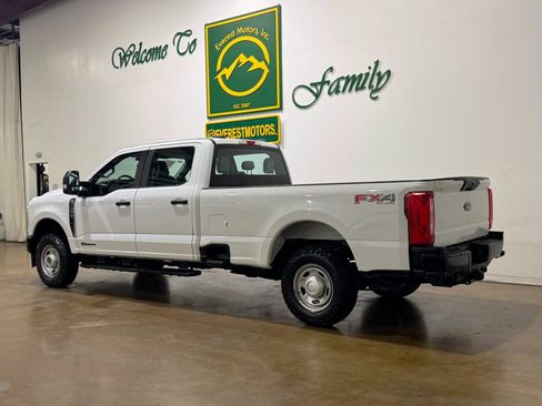 Used 2023 Ford F250 XL w/ XL Driver Assist Package AWD/4WD image 6