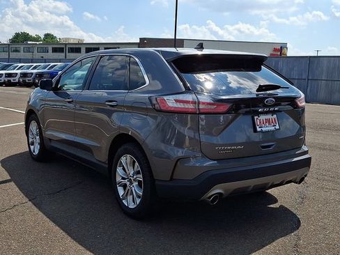 Certified 2024 Ford Edge Titanium AWD/4WD image 4