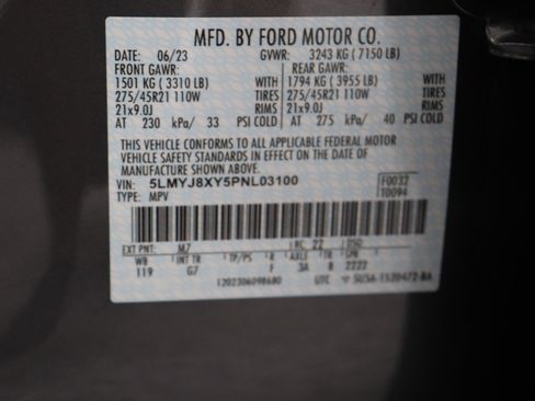 Used 2023 Lincoln Aviator Grand Touring w/ Equipment Group 301A AWD/4WD image 48